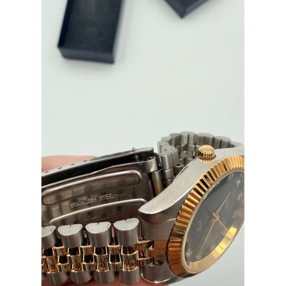Vintage Rod Two Tone Diamond Quartz  Fashion Watch Boxed Needs Battery Untested